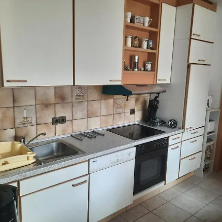 Im Vulkanparkherz Glees