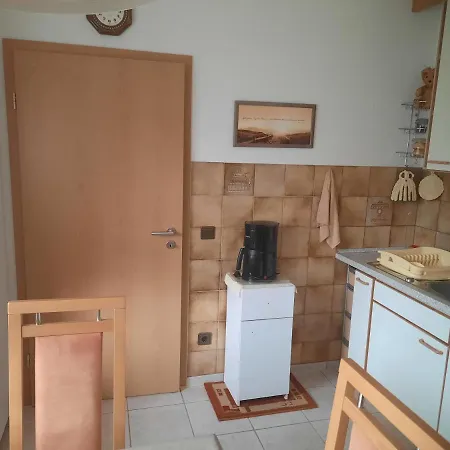 Im Vulkanparkherz Glees