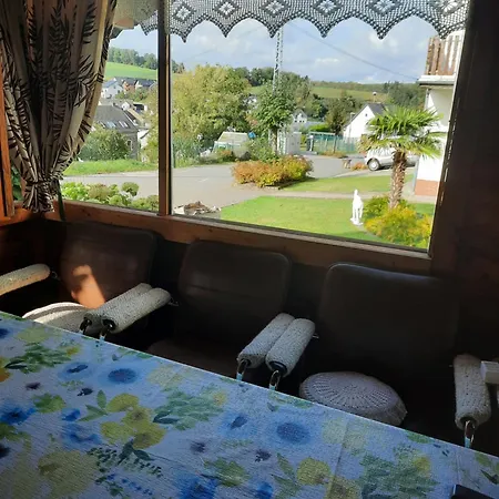 Im Vulkanparkherz Apartamento Glees