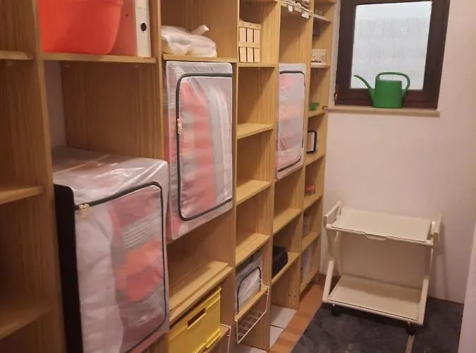 Im Vulkanparkherz דירה Glees