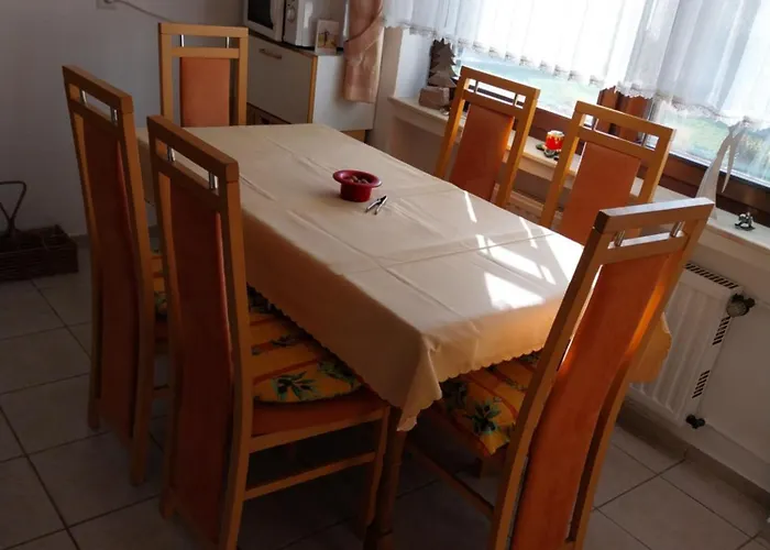 Im Vulkanparkherz דירה Glees